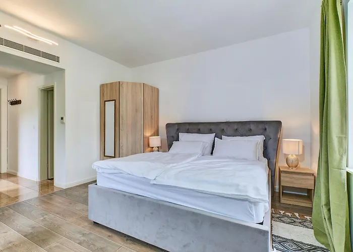 Hotel Captain' S Boutique