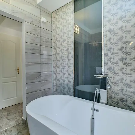 Отель Captain' S Boutique Вели-Лошинь