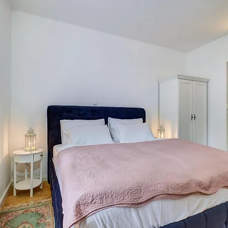 Captain' S Boutique Отель 4*