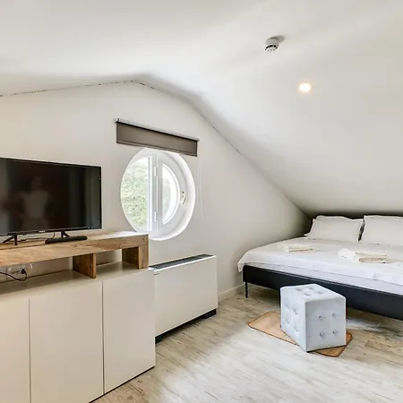 Отель Captain' S Boutique Вели-Лошинь