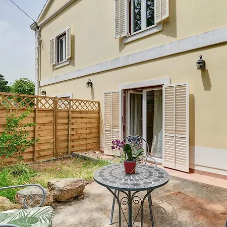 Captain' S Boutique Вели-Лошинь