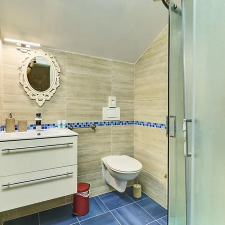 Отель Captain' S Boutique Вели-Лошинь