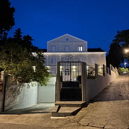 Captain' S Boutique 4* Вели-Лошинь