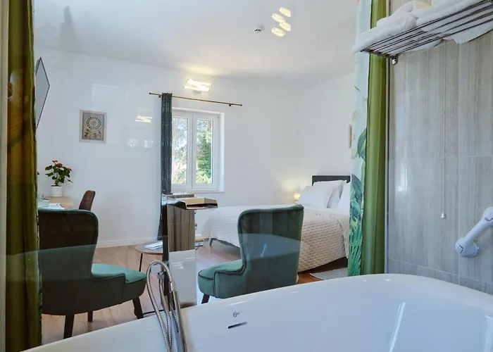 Captain' S Boutique 4*