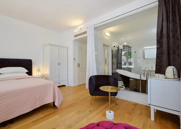 Captain' S Boutique Hotel Veli Lošinj