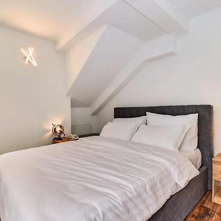 Captain' S Boutique Hotel