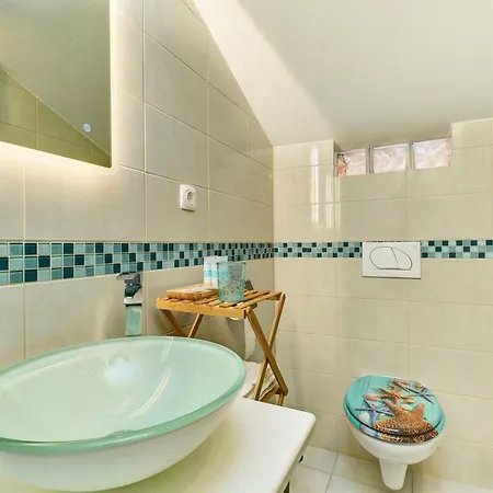 Captain' S Boutique 4* Lussingrande
